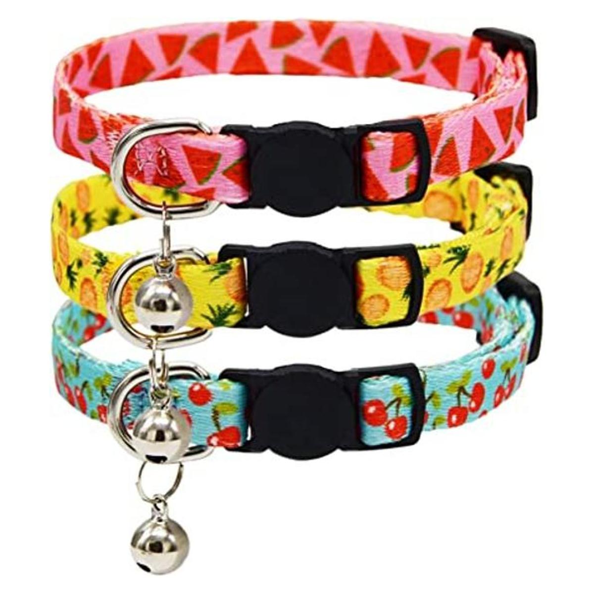 Collar de gato de frutas con campanilla de seguridad