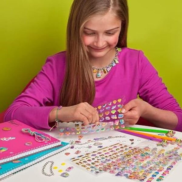 Crafttastic Diversión con dijes hinchados de bricolaje