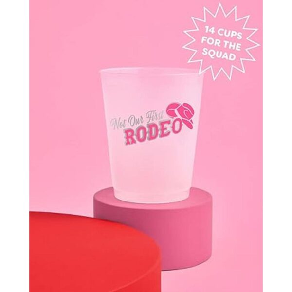 xo Fetti Decoraciones de despedida de soltera Last Rodeo_4