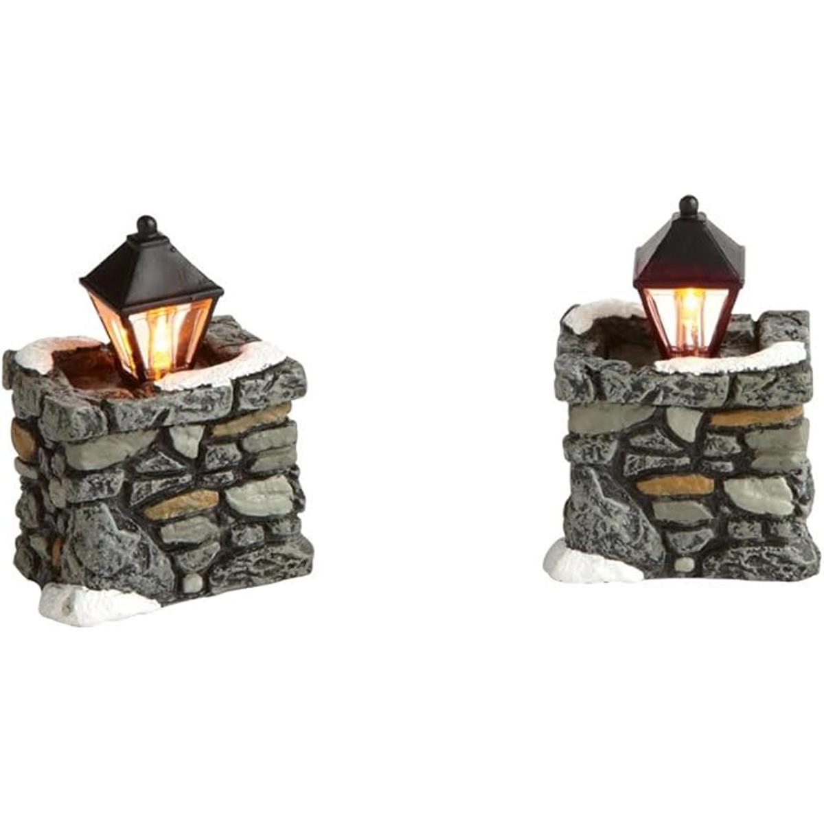 Department 56 Village Cross Product faroles de piedra