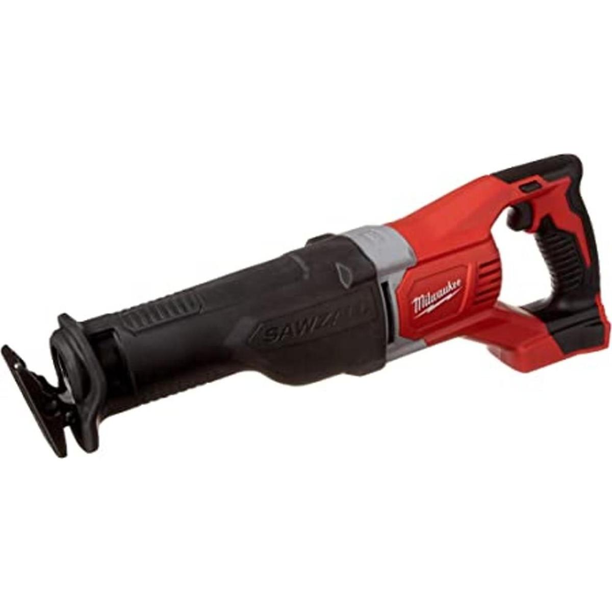 Milwaukee 2621 M18 Sierra de sable de 18 voltios