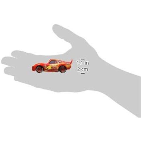 Mattel DisneyPixar Cars 3 Lightning McQueen DieCast Vehicle_6