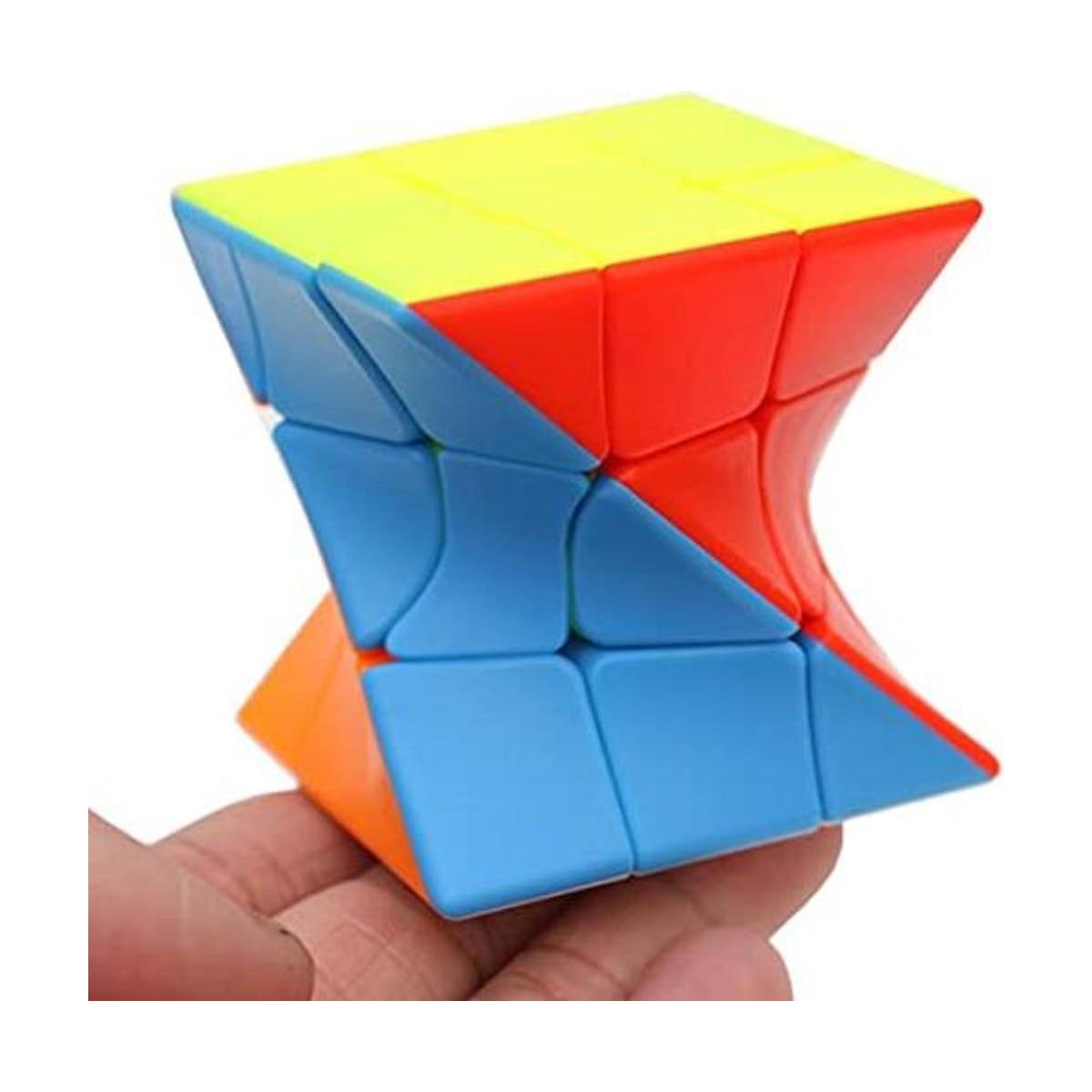 YUNTENG Cube Twist 3x3 Stickerelss Speed Cube Vivid Color
