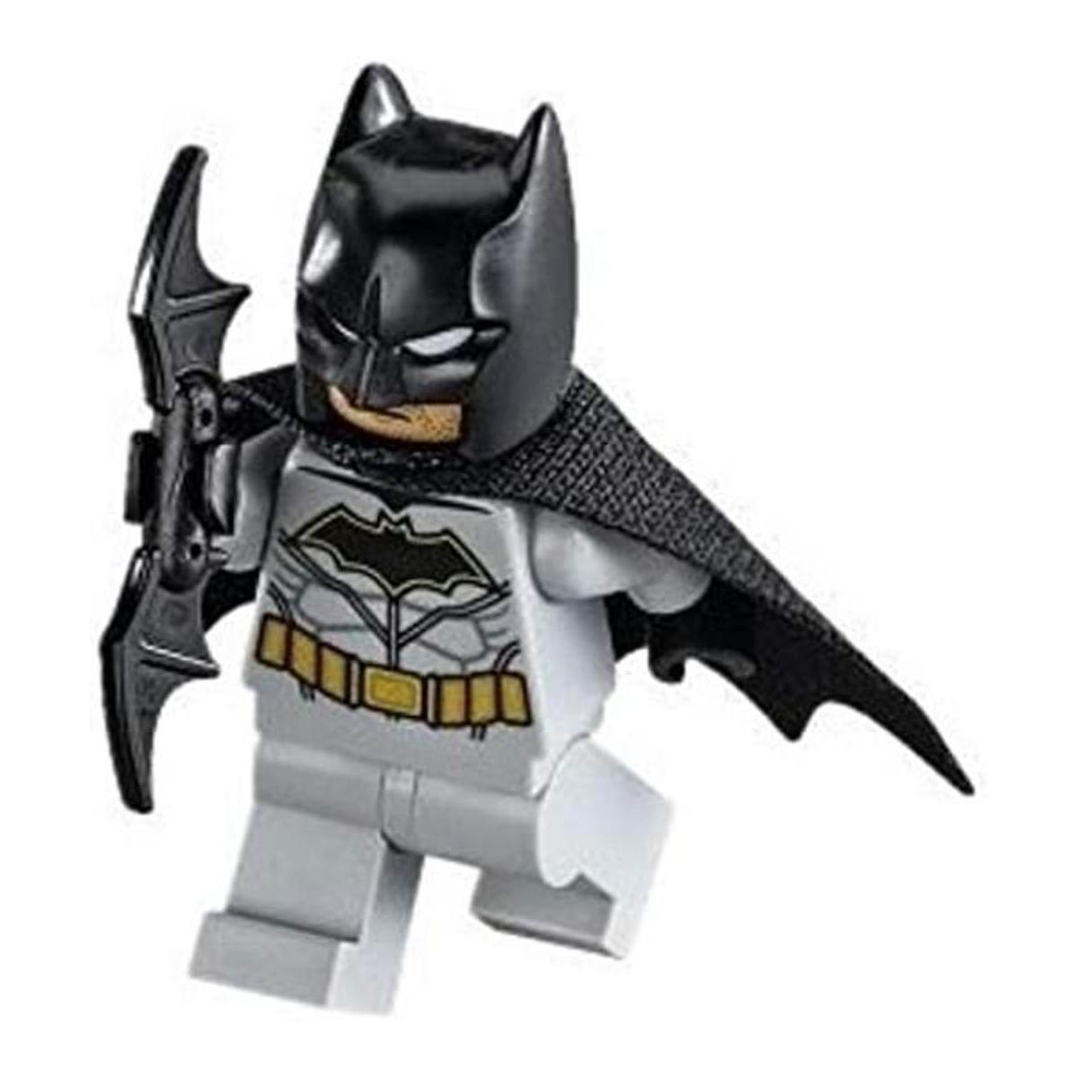 LEGO Superhéroes Minifigura de Batman gris con Batarang