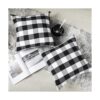 CARRIE HOME Juego de 2 fundas de almohada a cuadros negros