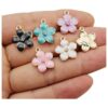 40 dijes de flores de cerezo esmaltados chapados en oro_2