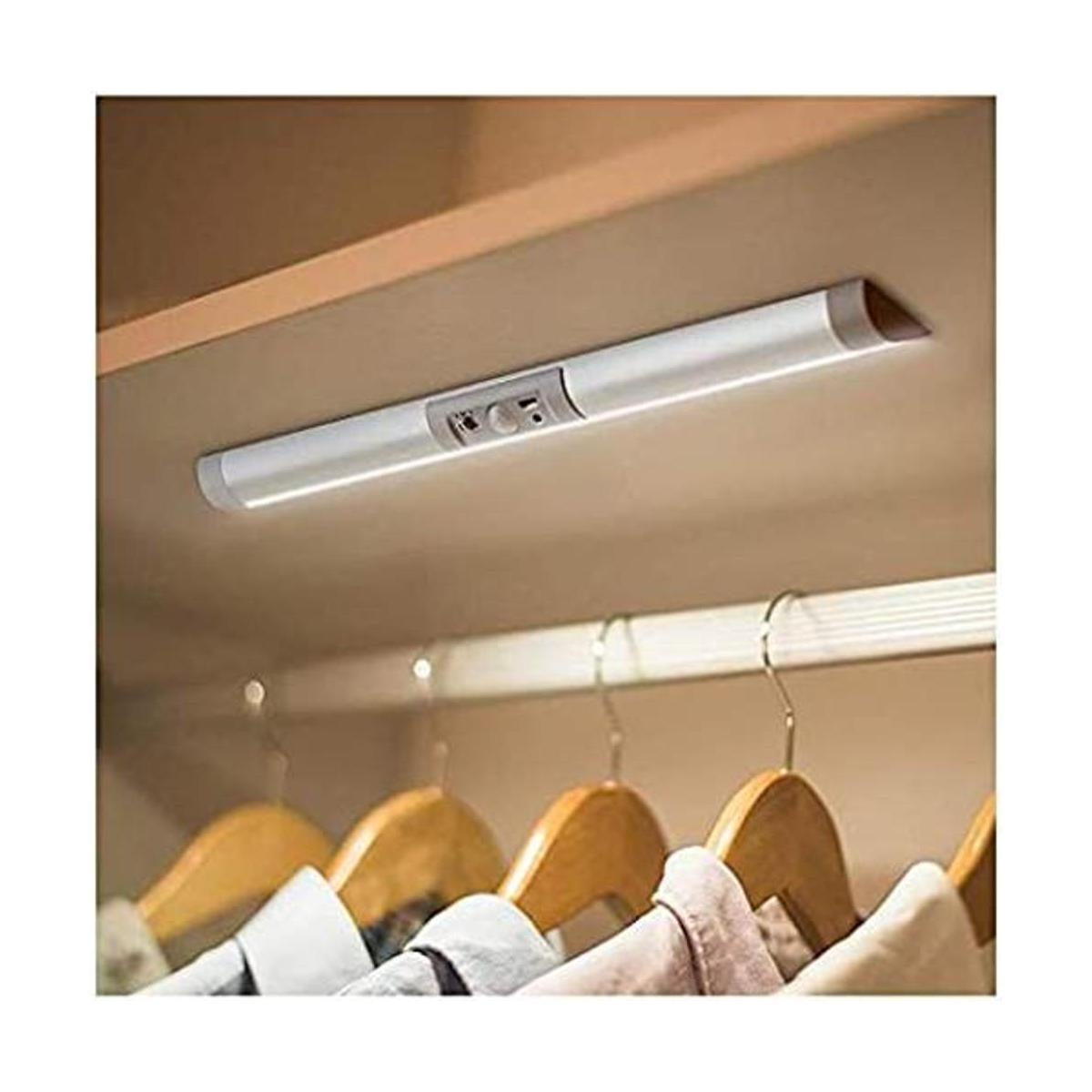 Iluminación automática con sensor de movimiento con diseño