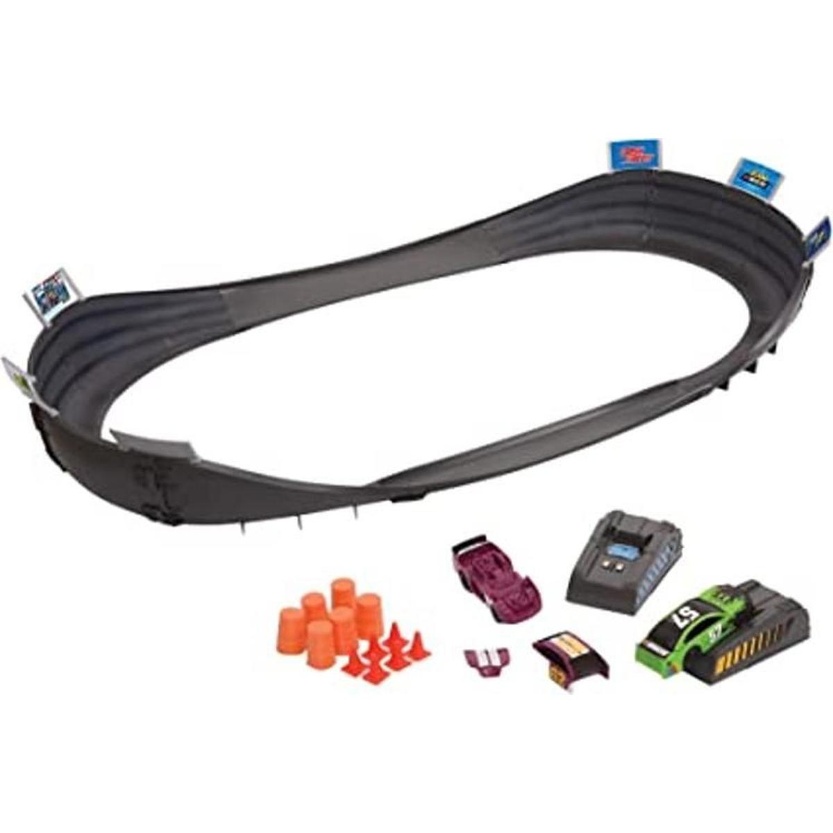 Far Out Toys NASCAR Crash Circuit Circuito corto de