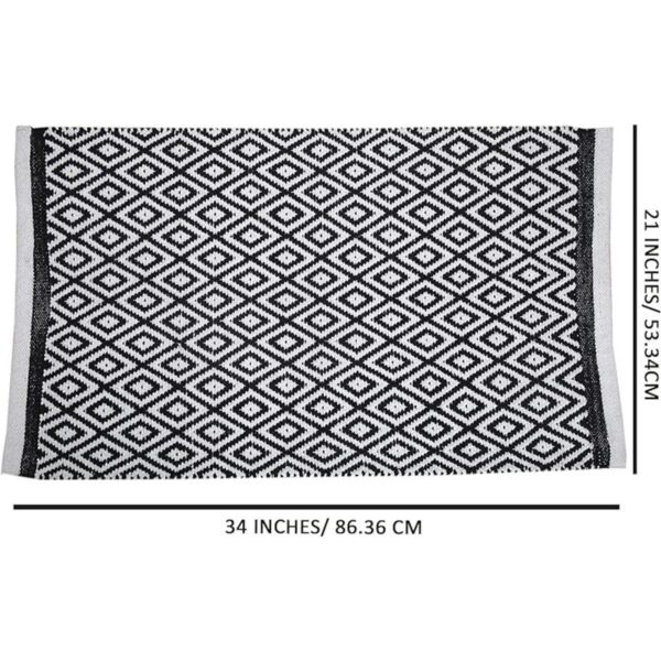 Alfombra pequeña de algodón blanco y negro para puerta de