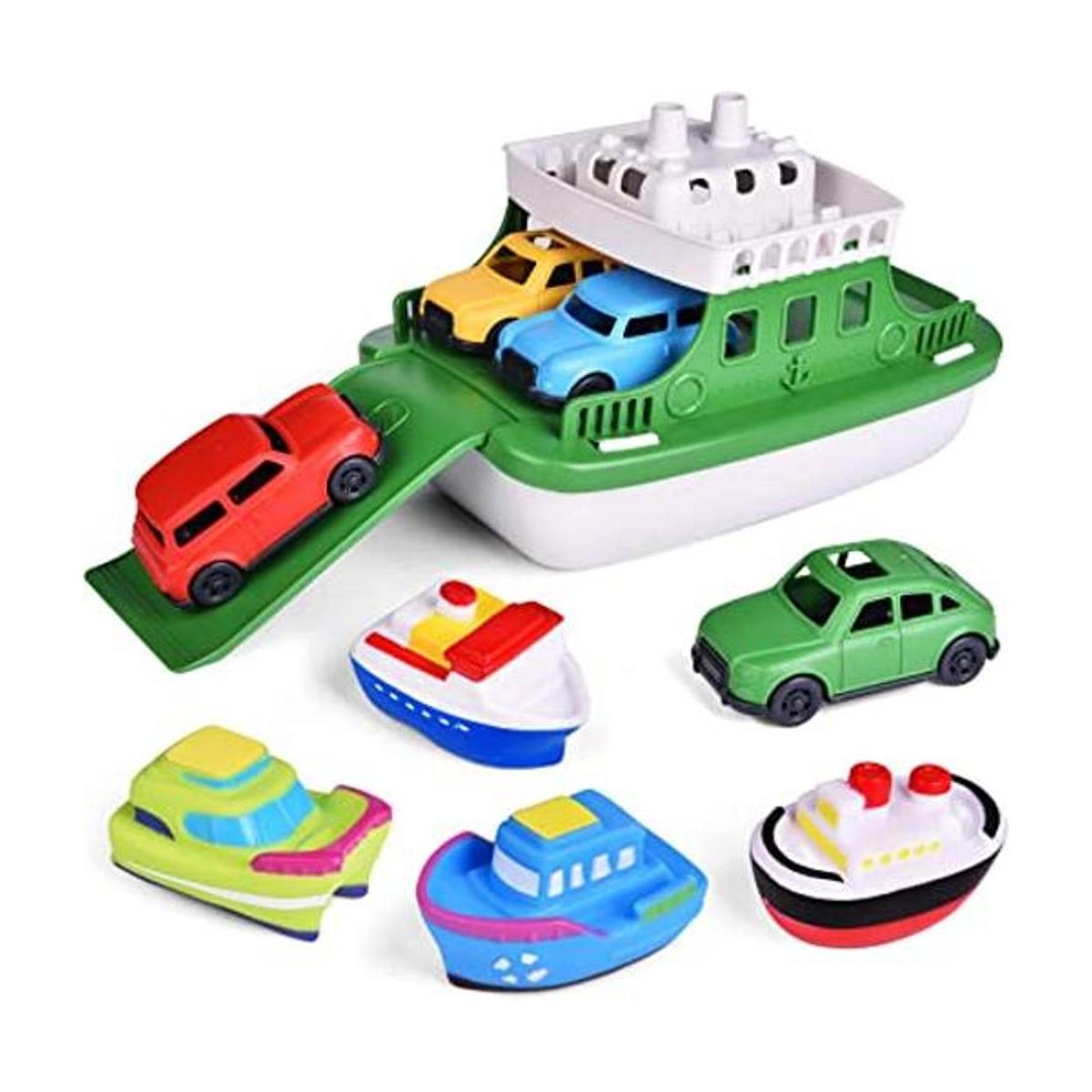 Juguetes divertidos para el baño de barco con juguetes