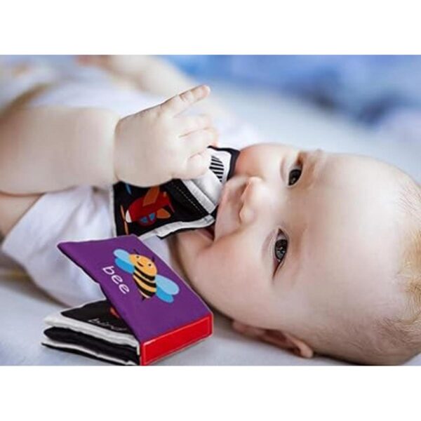 Baby First Juego de libros de tela suave para actividades_6
