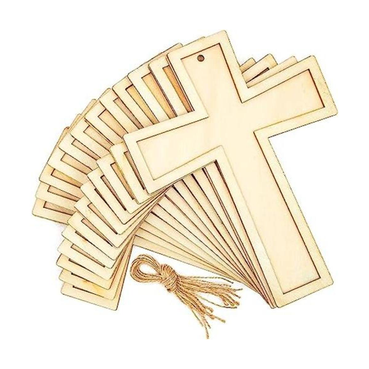 Cruz de madera sin terminar con cuerda de yute para