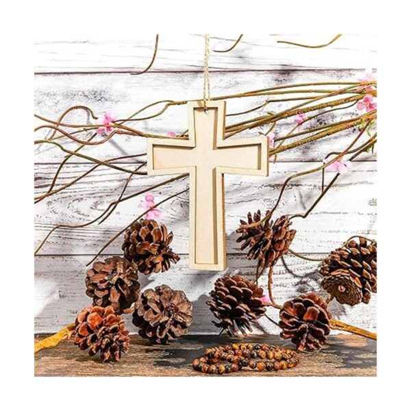Cruz de madera sin terminar con cuerda de yute para