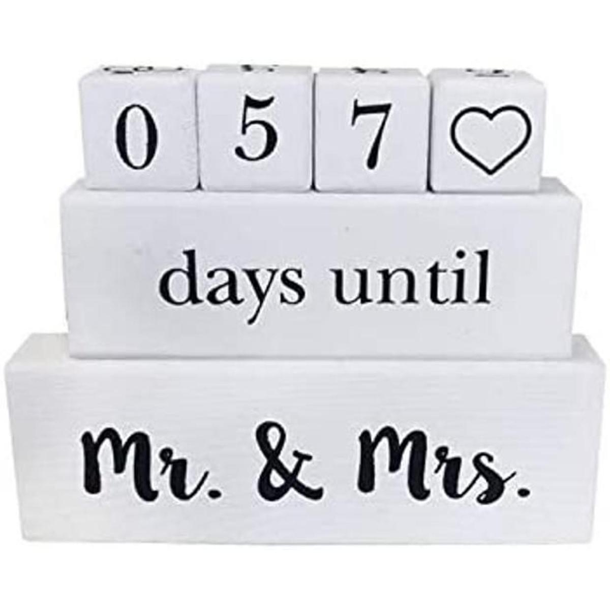 Bloques de calendario de cuenta atrás de la boda de las