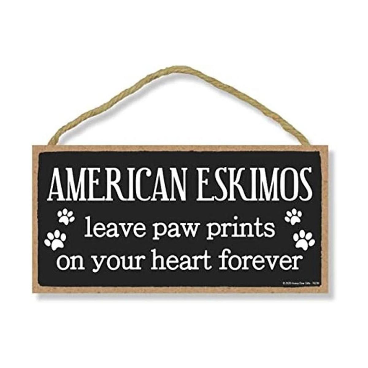 Honey Dew Gifts American Eskimos Leave Paw Prints madera