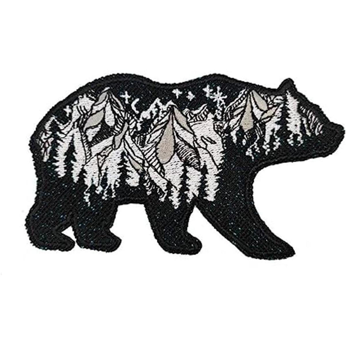 Parche para planchar en la naturaleza con diseño de oso