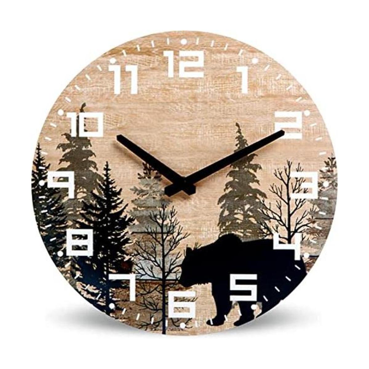 NIKKY HOME Reloj de pared de oso de cabaña silencioso