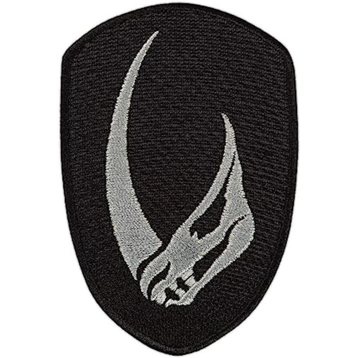 Parche de calavera de lodo emblema de cazador de